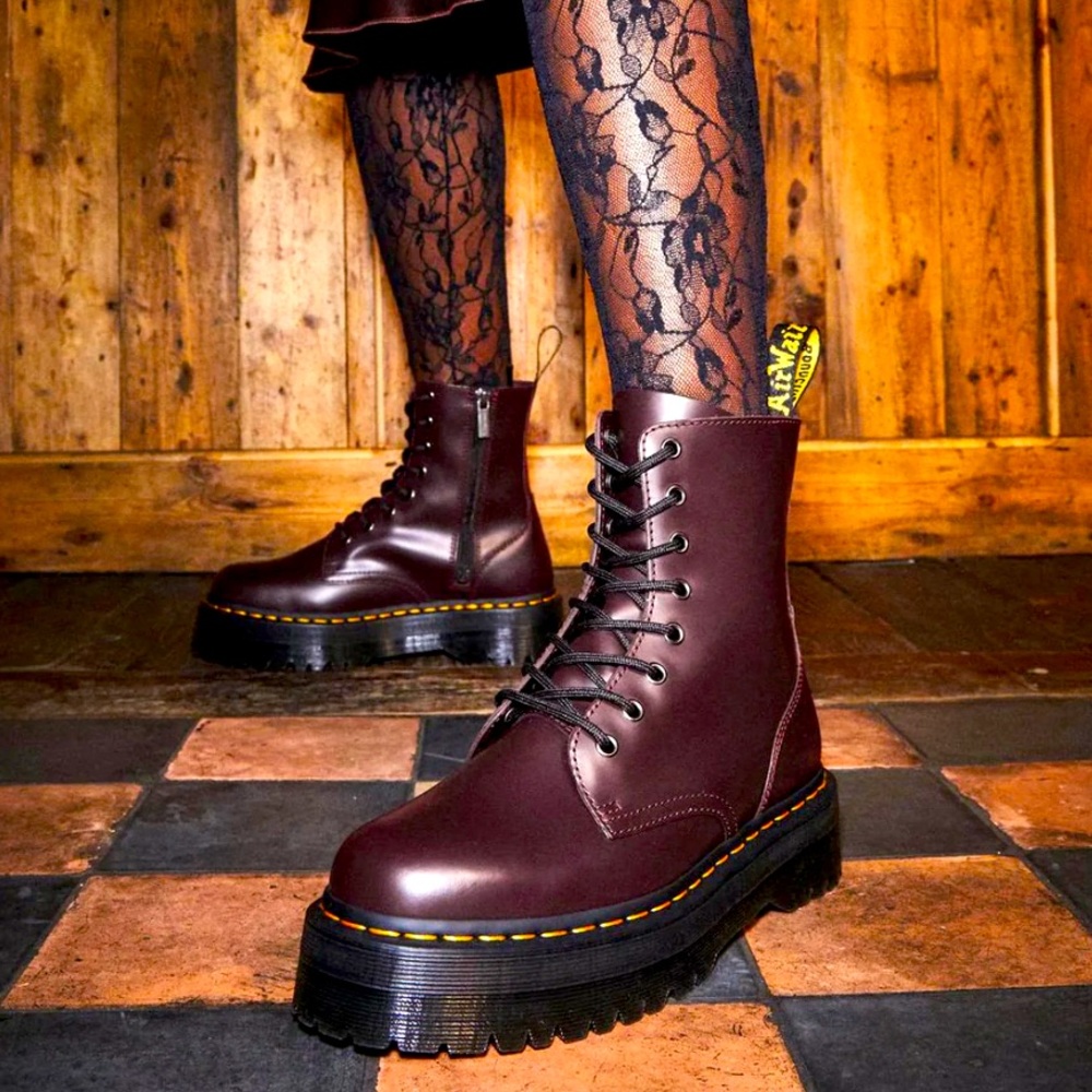 Dr. Marten’s Jadon pull up platform boots